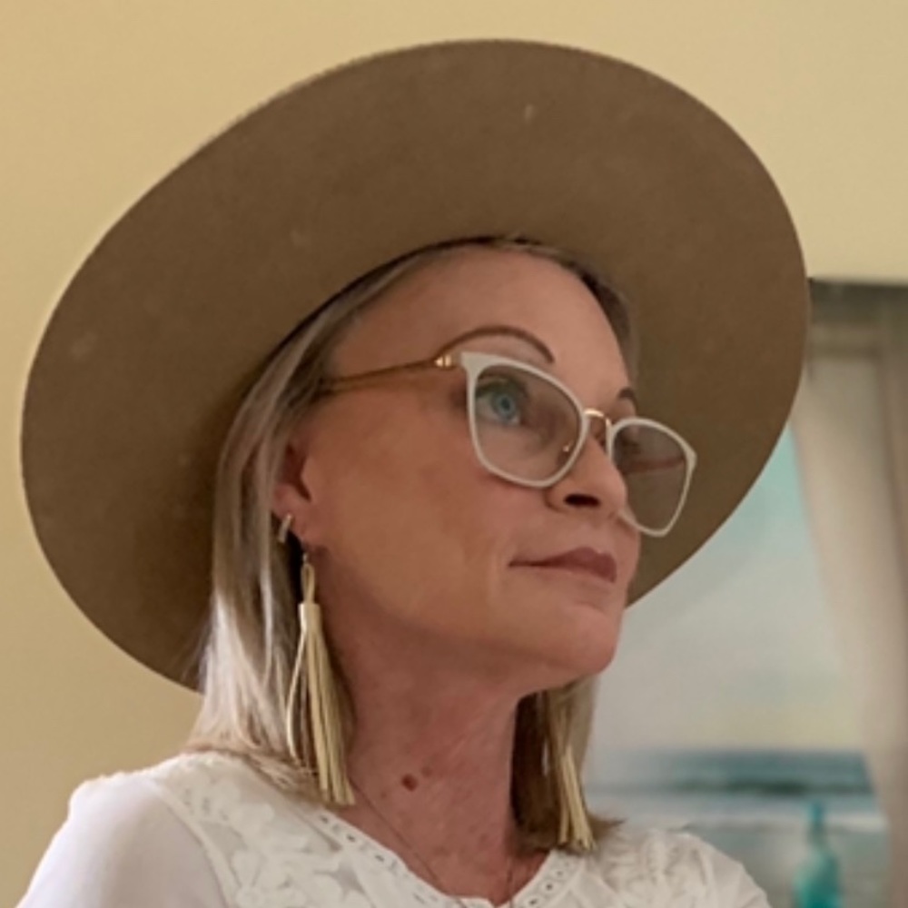 Meet your Posher, Pat